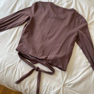 lululemon purple long sleeve shirt tie waist size 6